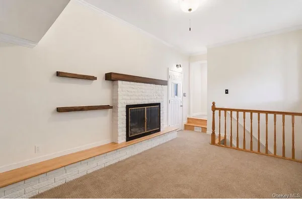 $639,999 | 205 Smithtown Polk Boulevard, Centereach, NY 11720