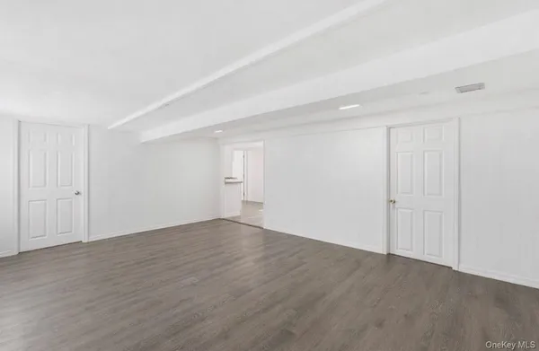 $639,999 | 205 Smithtown Polk Boulevard, Centereach, NY 11720
