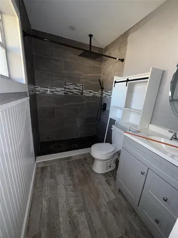 $234,900 | 285 East Lake Street, Umatilla, FL 32784