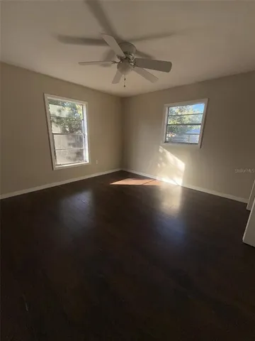 $234,900 | 285 East Lake Street, Umatilla, FL 32784