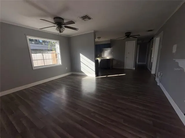 $234,900 | 285 East Lake Street, Umatilla, FL 32784