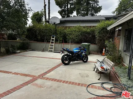 $695,000 | 13626 Shablow Avenue, Sylmar, CA 91342
