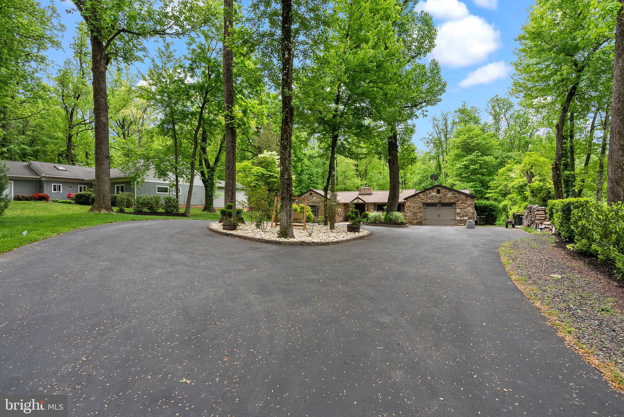 2330 Huntingdon Road Huntingdon Valley, PA 19006 - Photo 43 of 48 Gallery Image 43