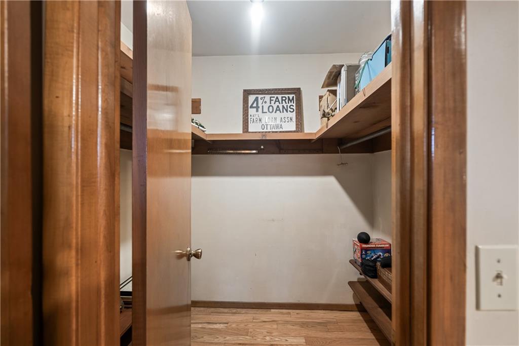1504 17000 Road Parsons, KS 67357 - Photo 42 of 90