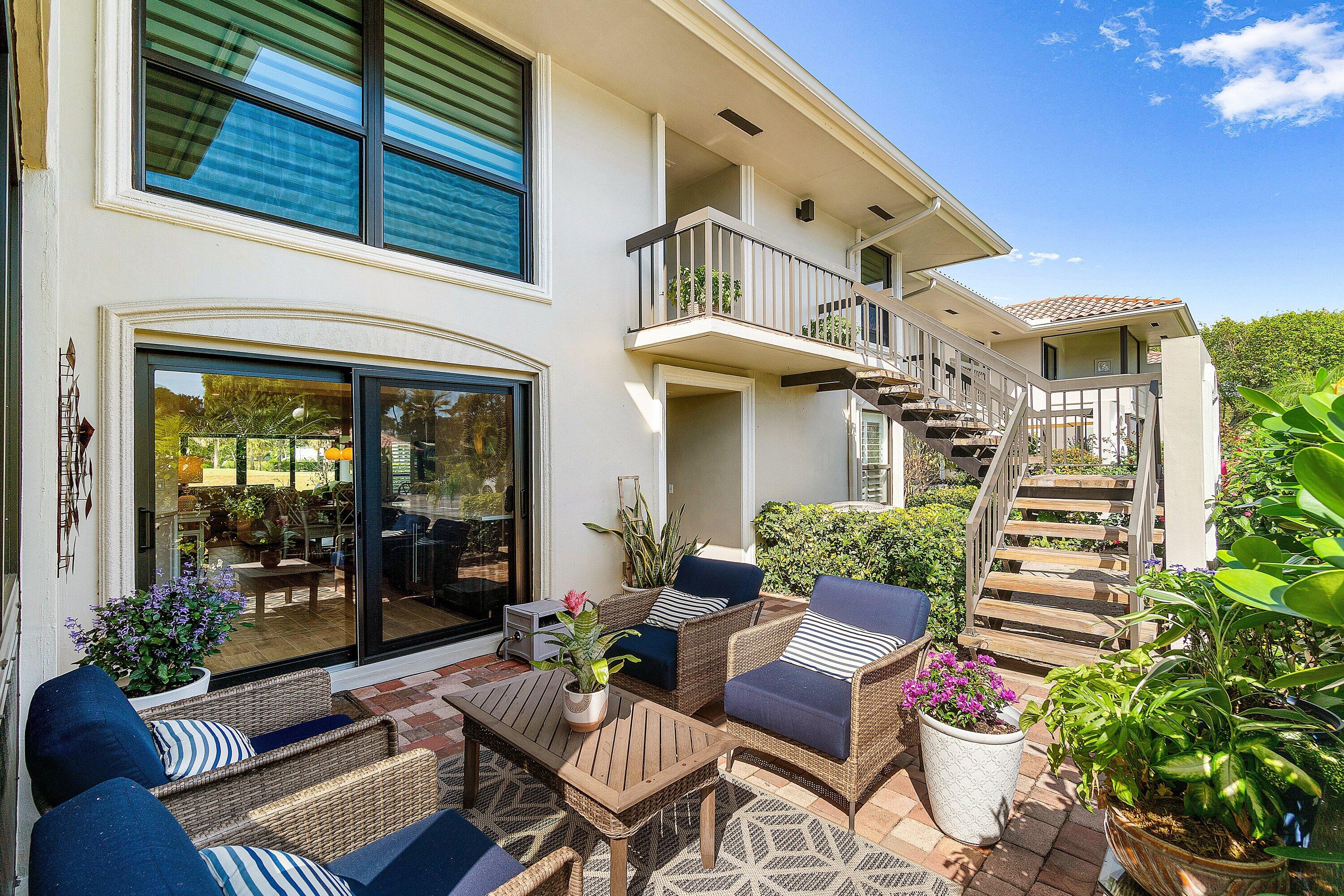 11124 Quail Covey Road, Unit MOCKINGBIRD Boynton Beach, FL 33436 - Photo 46 of 69 open patio