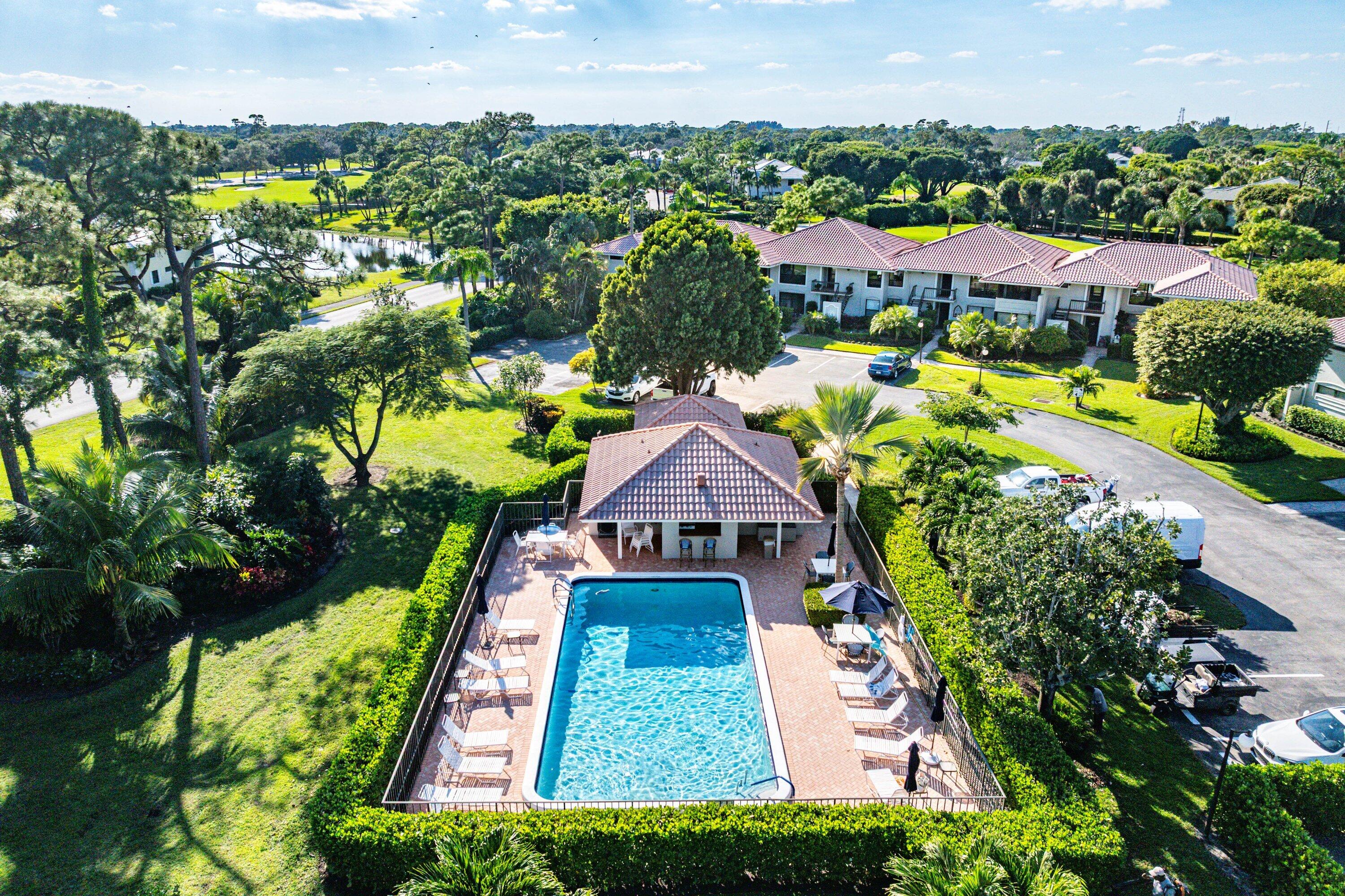 11124 Quail Covey Road, Unit MOCKINGBIRD Boynton Beach, FL 33436 - Photo 53 of 69 Area Pool