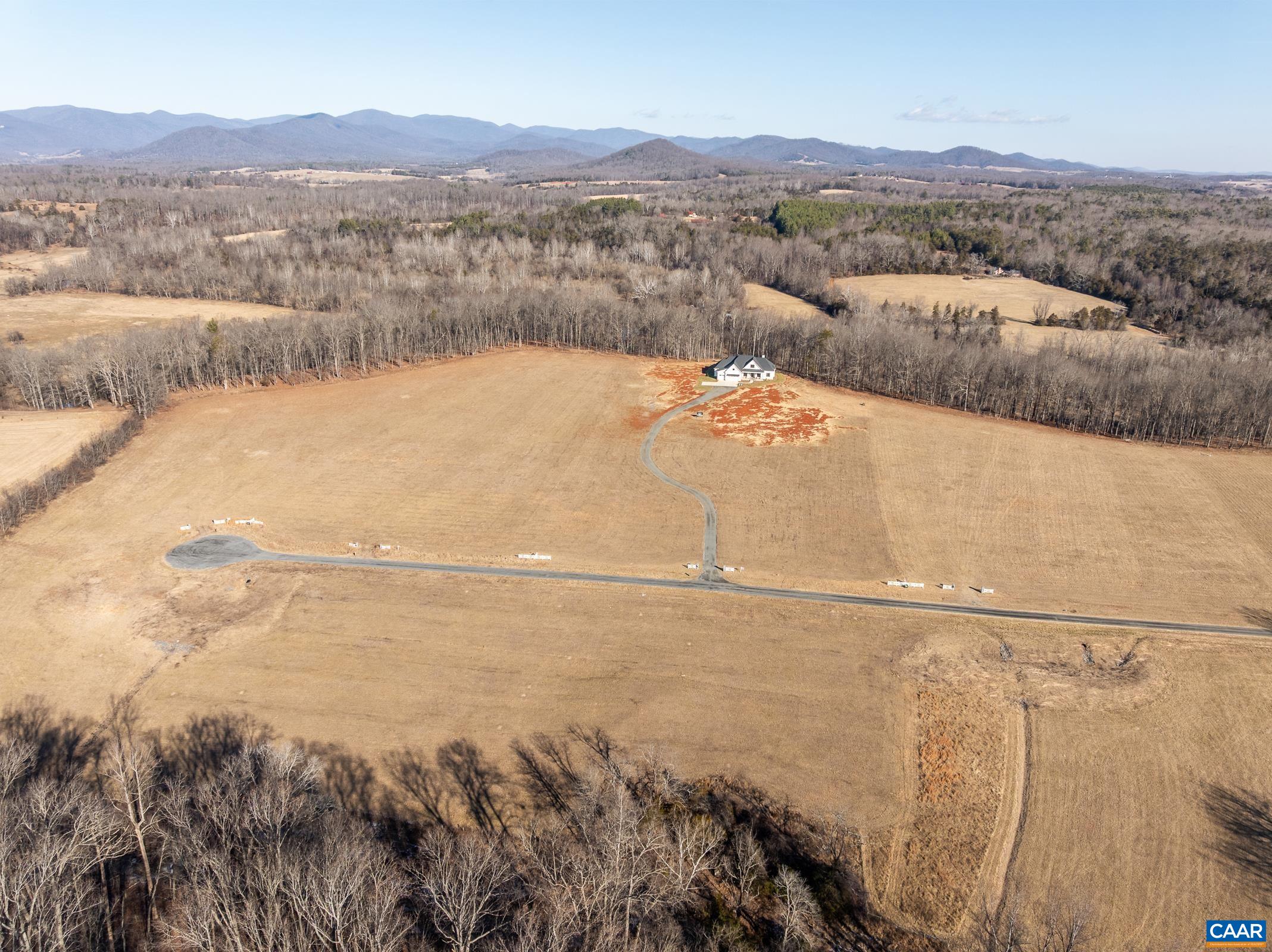 18 Grange Cmns Ridge, Unit 18 Gladstone, VA 24553 - Photo 13 of 18 Gallery Image 13