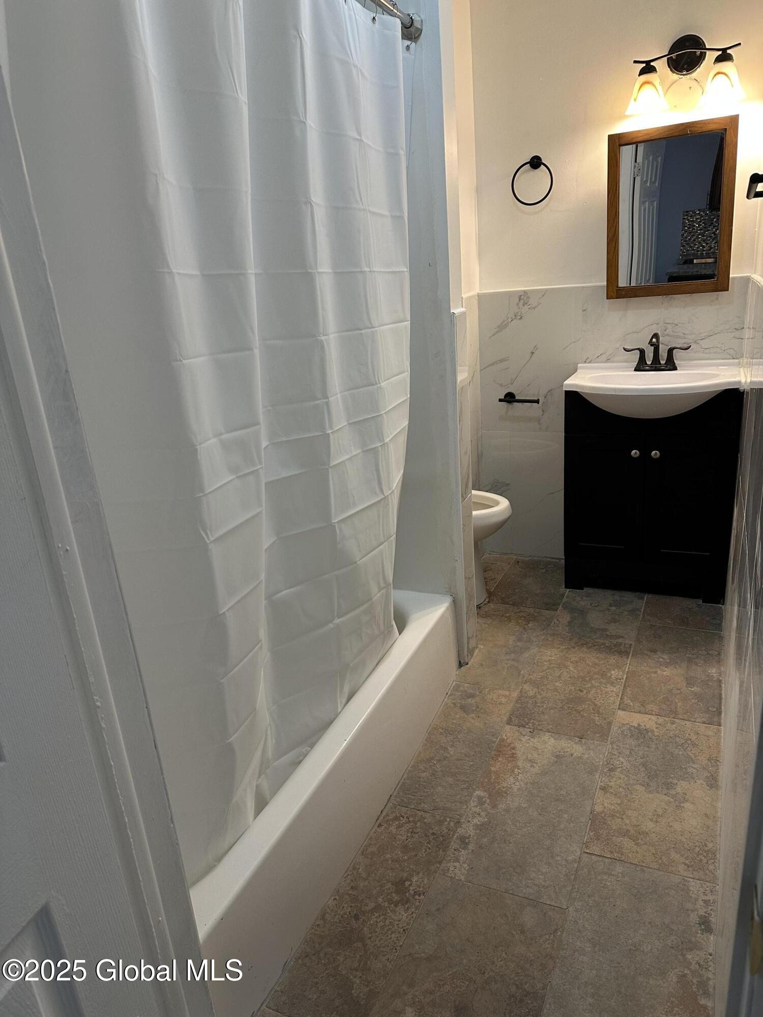 1150 Broadway Albany, NY 12204 - Photo 4 of 33 IMG_2426