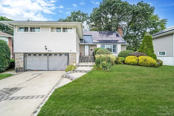 $840,000 | 7 Wilbur Lane, Roosevelt, NY 11575