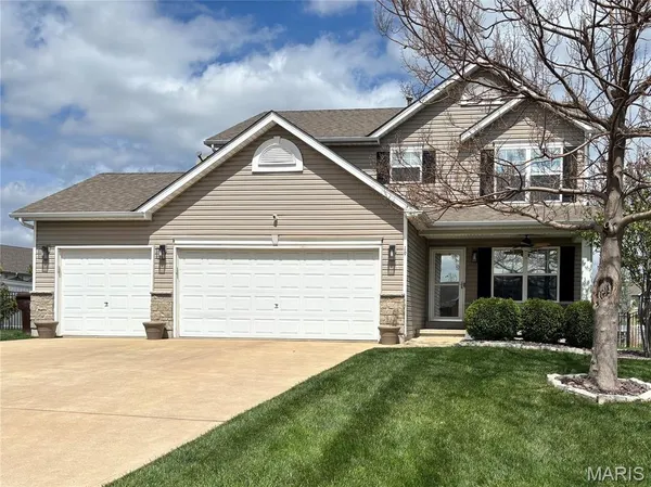 $365,000 | 19 Cambridge Court, Troy, MO 63379