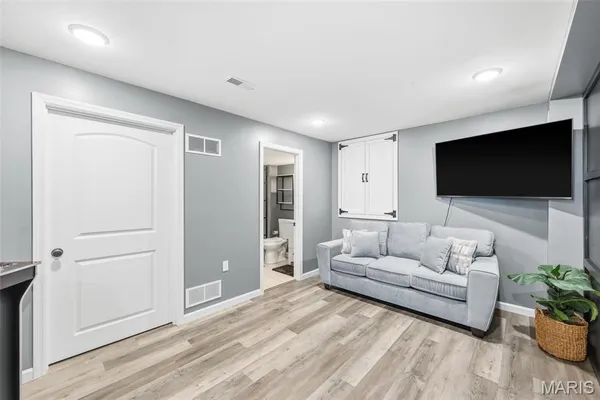 $365,000 | 19 Cambridge Court, Troy, MO 63379