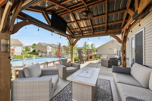 $365,000 | 19 Cambridge Court, Troy, MO 63379
