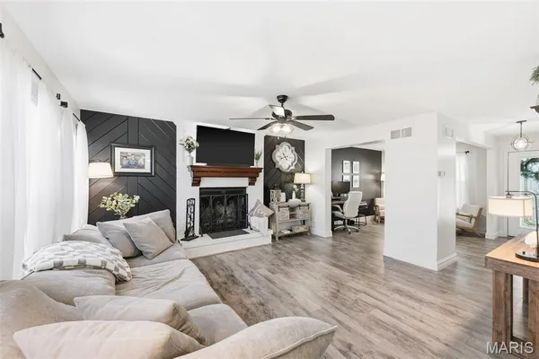 $365,000 | 19 Cambridge Court, Troy, MO 63379