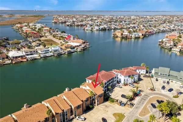 $320,000 | 15425 Fortuna Bay Drive, Unit 317, Corpus Christi, TX 78418