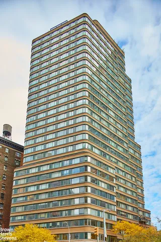 $1,475,000 | 2000 Broadway, Unit 10C | Upper West Side