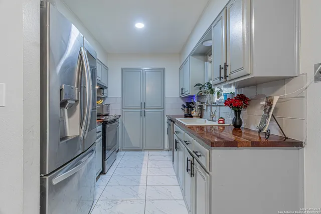 $320,000 | 8810 Pertshire Street, San Antonio, TX 78254