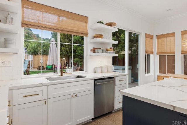 $1,950,000 | 5065 Ashberry Road, Carlsbad, CA 92008