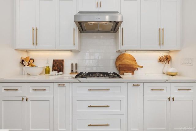 $1,950,000 | 5065 Ashberry Road, Carlsbad, CA 92008