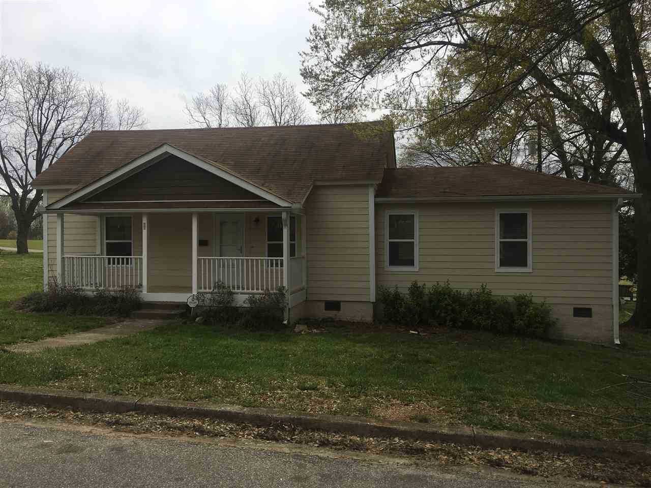 12 H Street Inman, SC 29349 - Photo 3 of 22