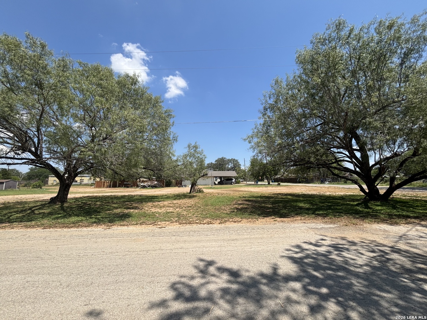 704 Curtis Avenue Devine, TX 78016 - Photo 1 of 5