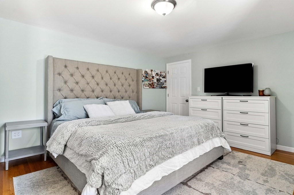 86 Larson Road Stoughton, MA 02072 - Photo 14 of 33 Gallery Image 14