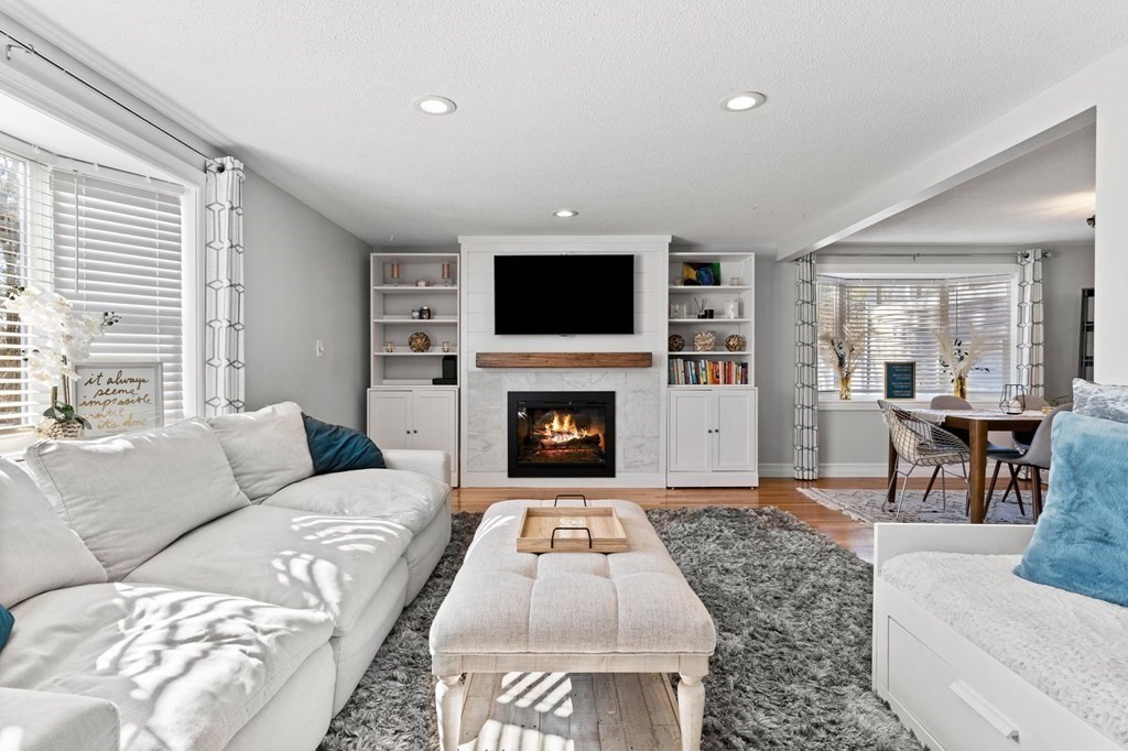 86 Larson Road Stoughton, MA 02072 - Photo 4 of 33 Gallery Image 4
