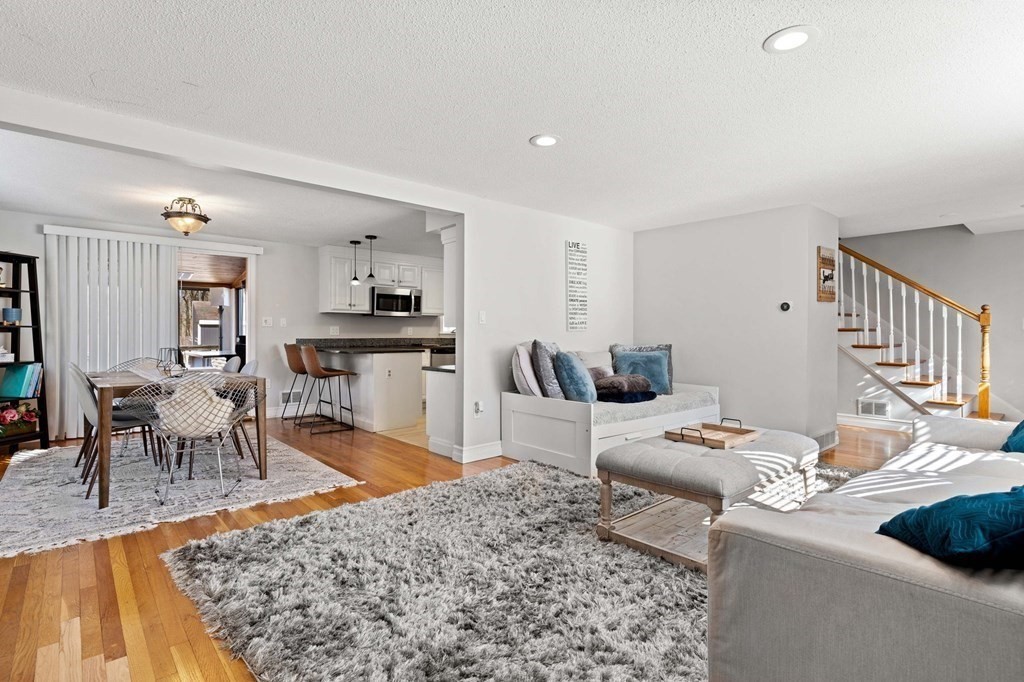 86 Larson Road Stoughton, MA 02072 - Photo 6 of 33 Gallery Image 6