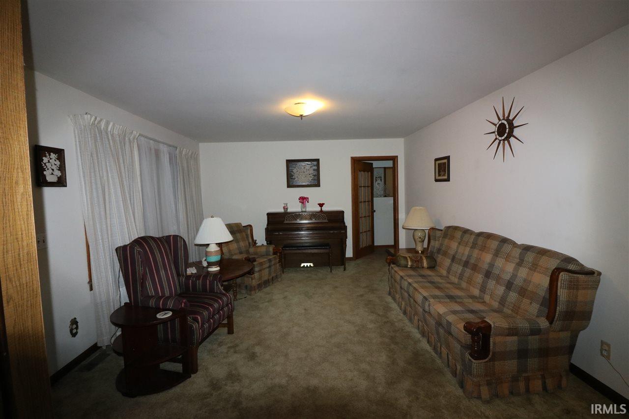 920 South Leatherwood Road Bedford, IN 47421 - Photo 7 of 23 Gallery Image 7
