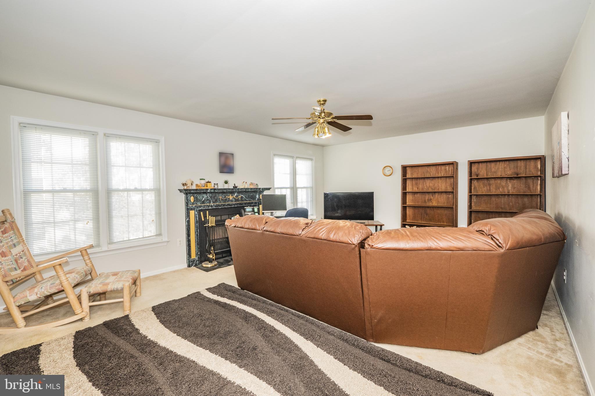 7964 Revenna Lane Springfield, VA 22153 - Photo 18 of 41