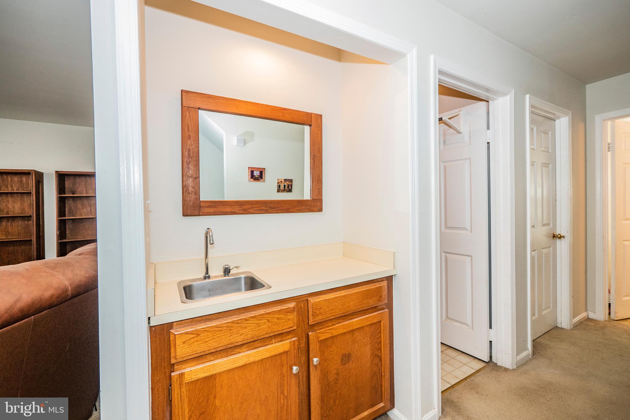 7964 Revenna Lane Springfield, VA 22153 - Photo 21 of 41