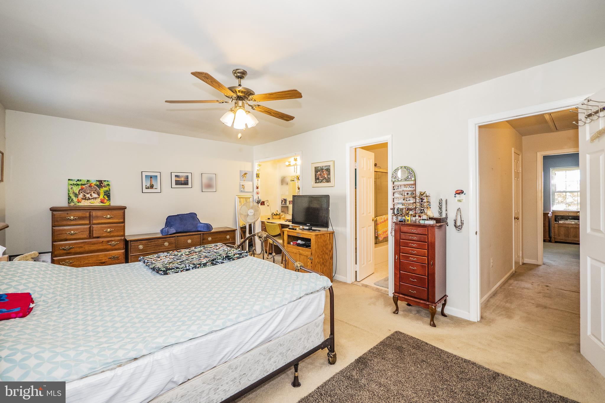7964 Revenna Lane Springfield, VA 22153 - Photo 35 of 41