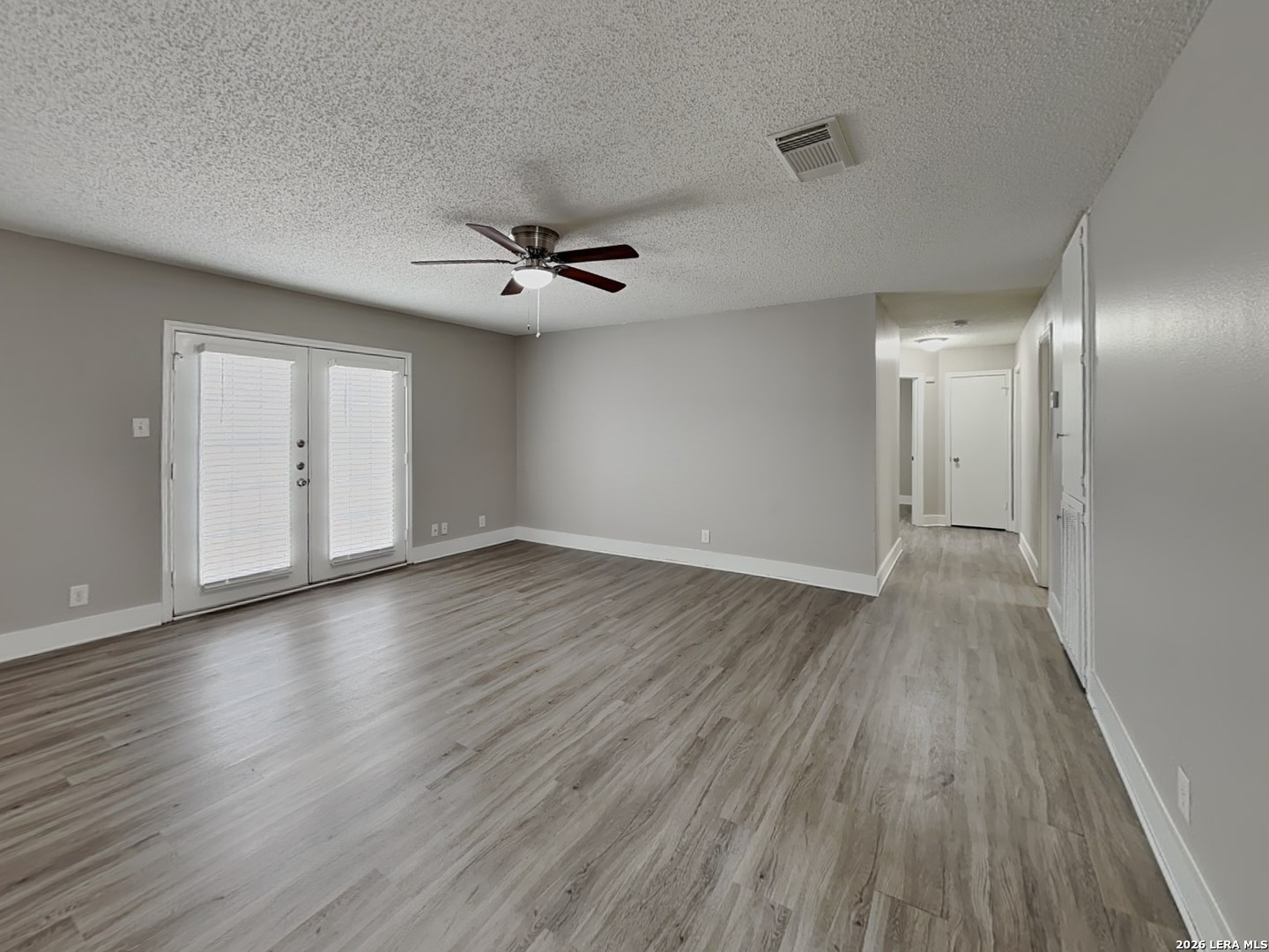 8338 Morning Converse, TX 78109 - Photo 2 of 16