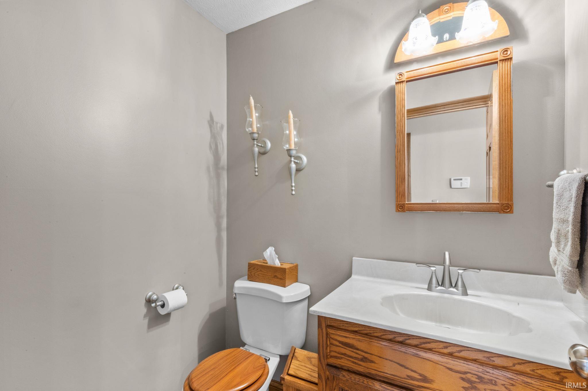 21750 New Road Lakeville, IN 46536 - Photo 20 of 36