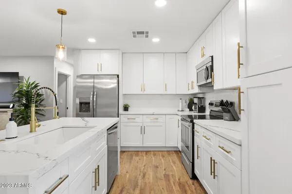 $6,800 | 7313 East Roosevelt Street, Scottsdale, AZ 85257