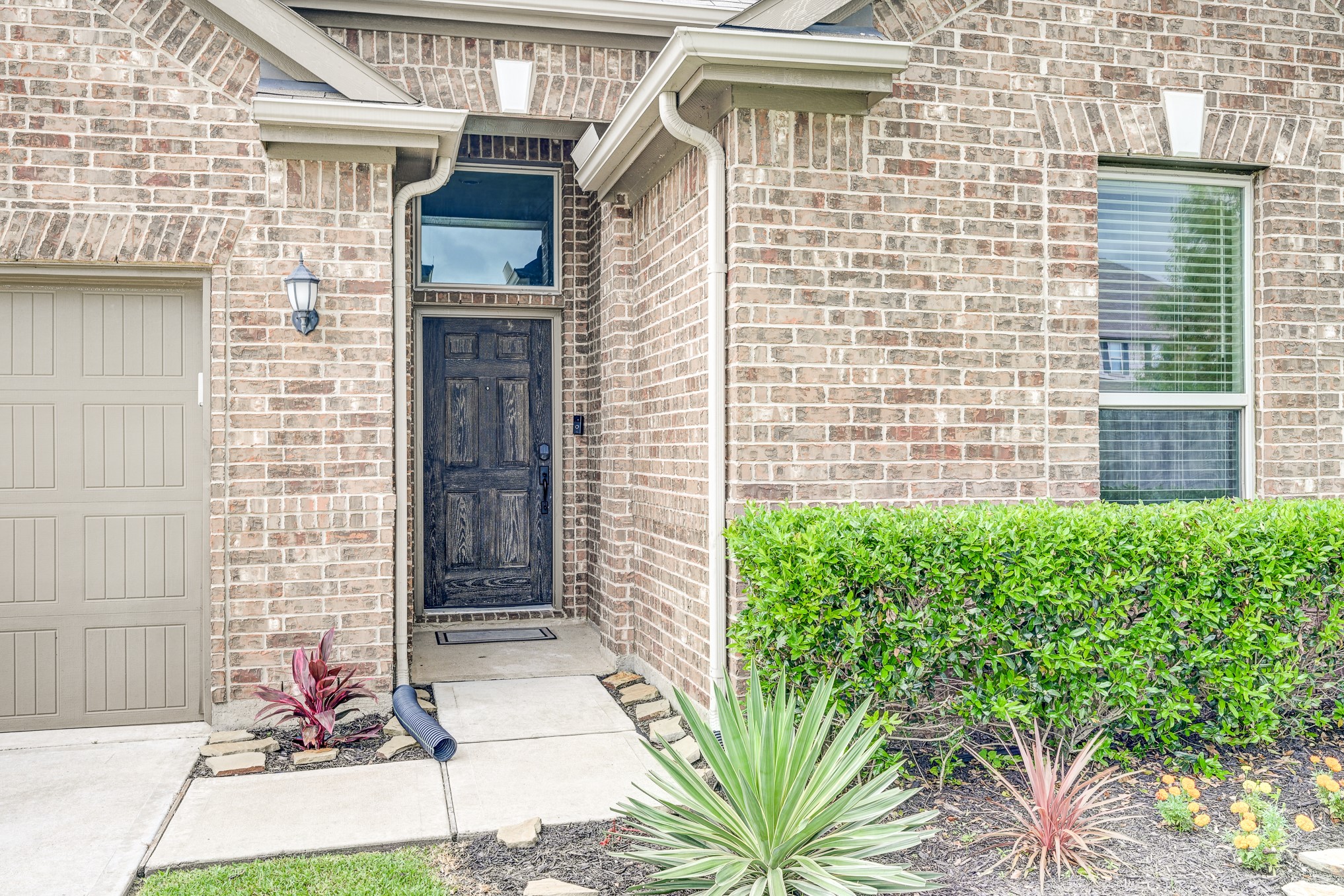 25307 Champion Ridge Court Katy, TX 77493 - Photo 4 of 48 With lake views in the back!