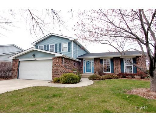 2796 Sun Valley Road Lisle, IL 60532 - Photo 1 of 1 a view of a yard in front of a house
