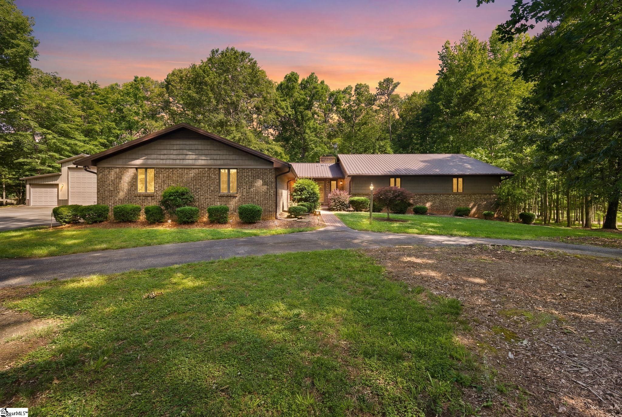 620 Walnut Grove Road Roebuck, SC 29376 - Photo 2 of 49