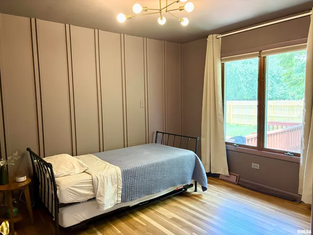 $215,000 | 1038 North State Street, Lincoln, IL 62656