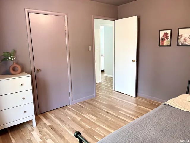 $215,000 | 1038 North State Street, Lincoln, IL 62656