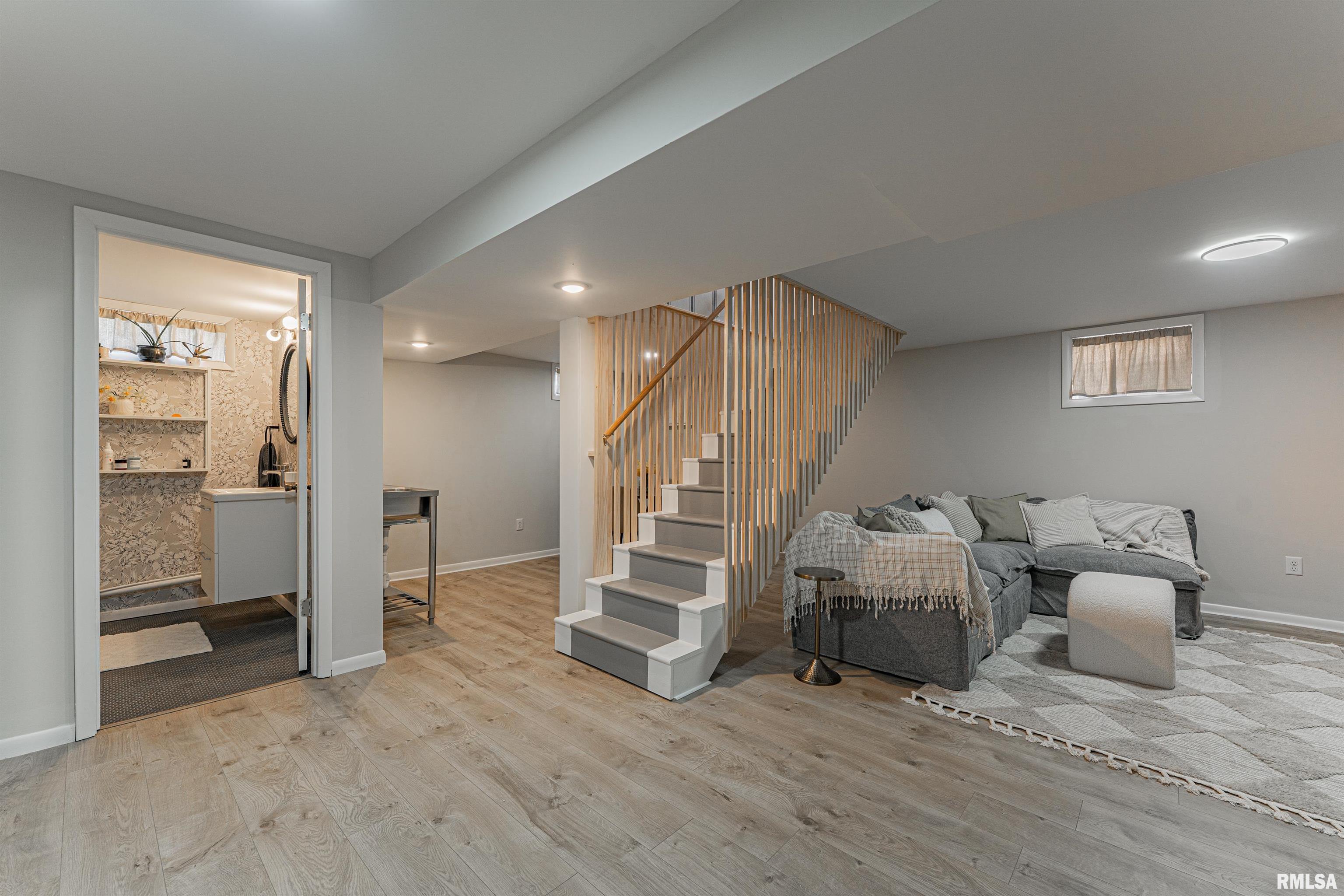 1038 North State Street Lincoln, IL 62656 - Photo 17 of 33