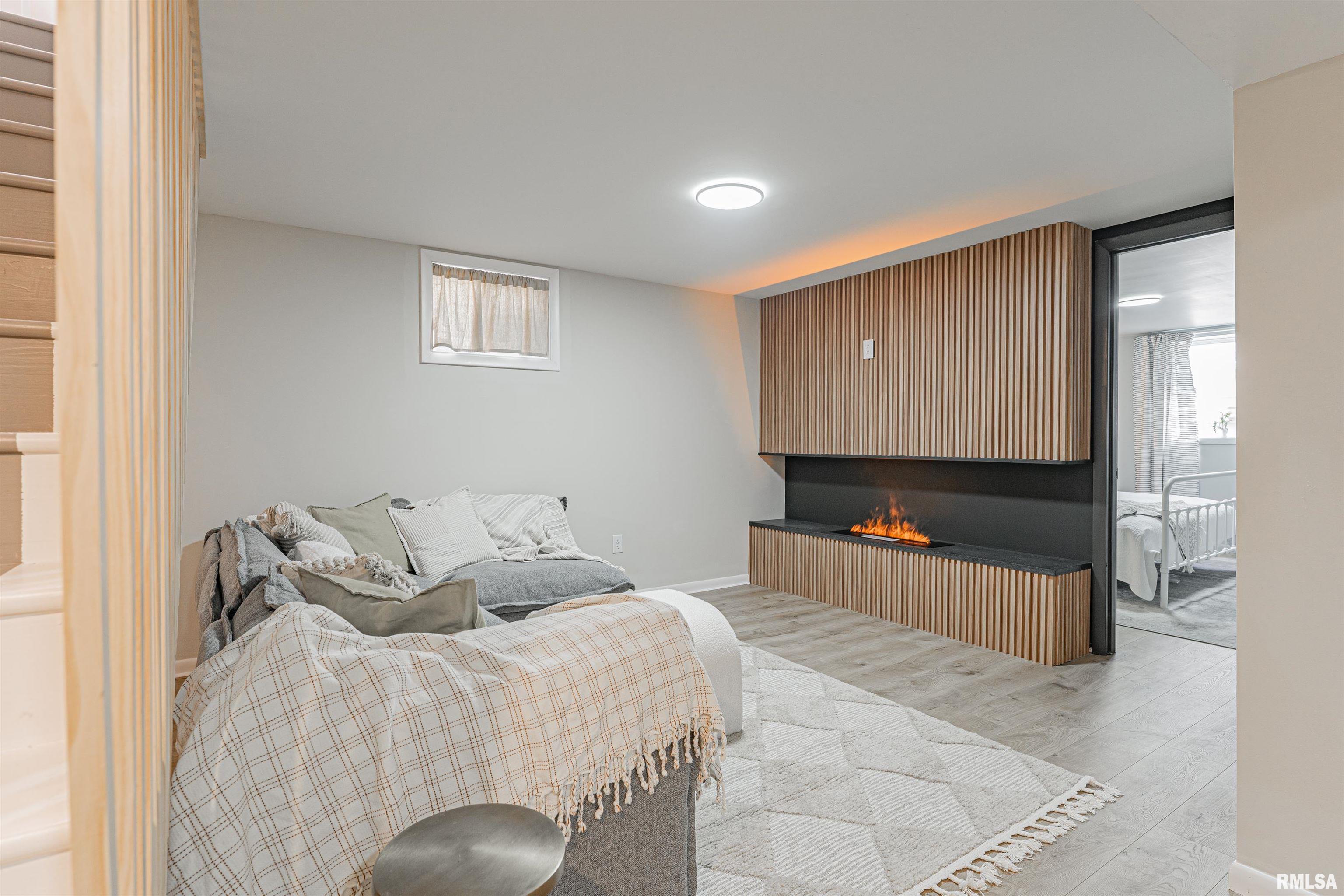 1038 North State Street Lincoln, IL 62656 - Photo 20 of 33