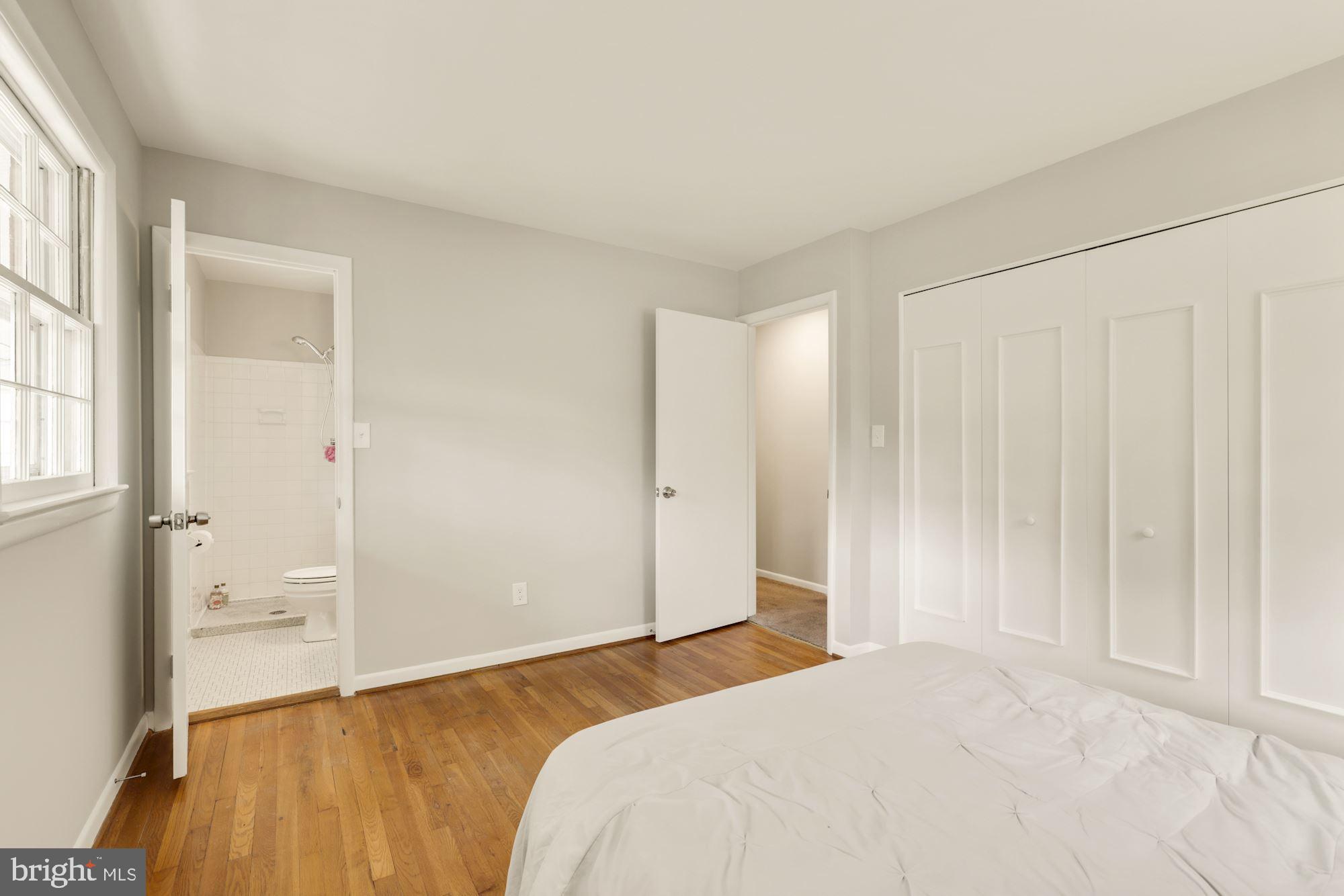 2019 Franwall Avenue Silver Spring, MD 20902 - Photo 14 of 42 View of owner's bathroom