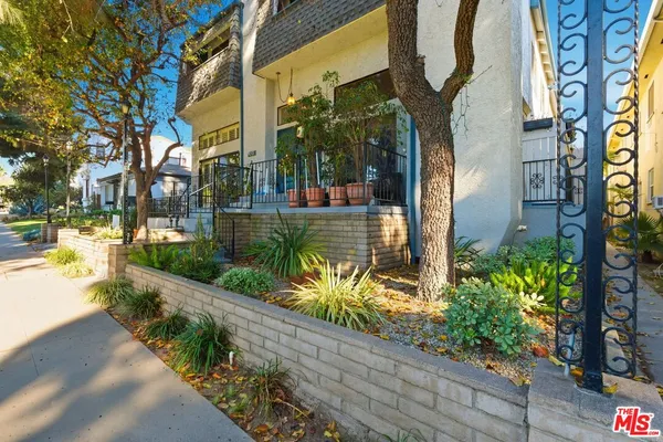 $1,749,500 | 1013 16th Street, Unit 101, Santa Monica, CA 90403