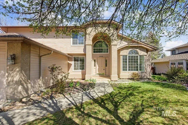 $639,900 | 10016 West Alliance Drive, Boise, ID 83704