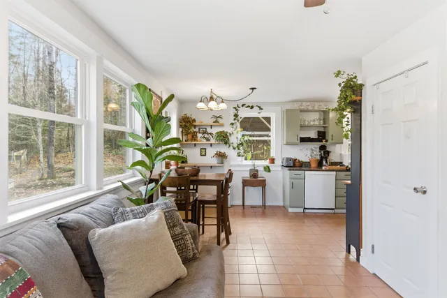 $250,000 | 22 Hartlen Avenue, Colebrook, NH 03576