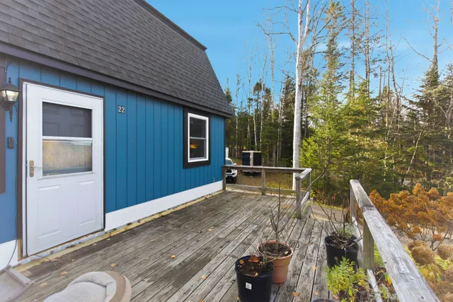 $250,000 | 22 Hartlen Avenue, Colebrook, NH 03576