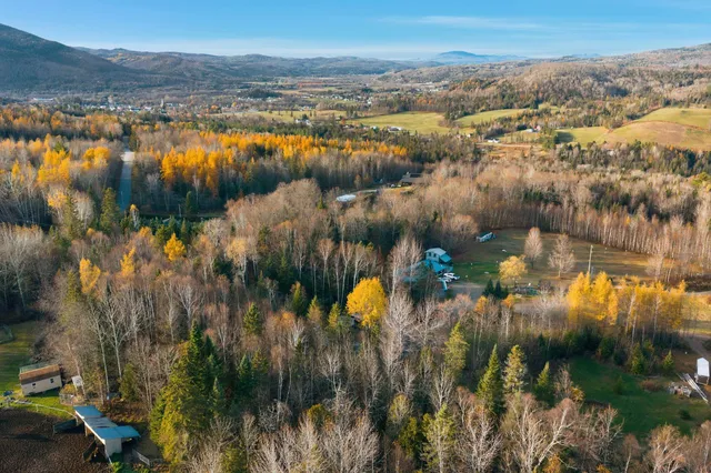 $250,000 | 22 Hartlen Avenue, Colebrook, NH 03576