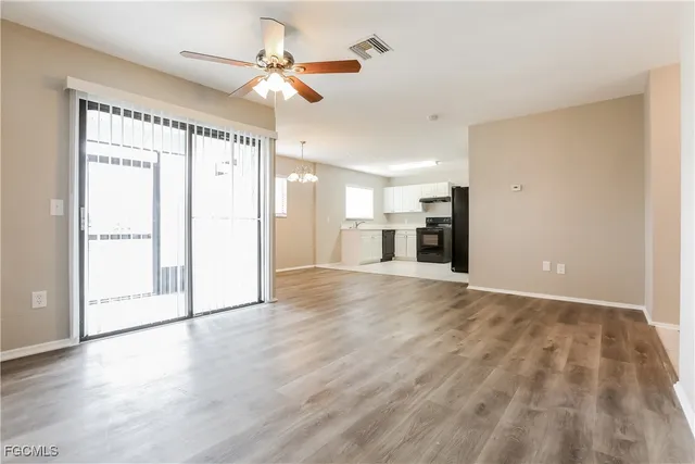 $1,570 | 7509 Mesa Street, North Port, FL 34287