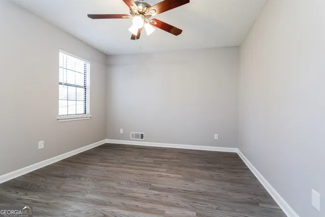 $1,950 | 1181 Timbercrest Drive, Lawrenceville, GA 30045