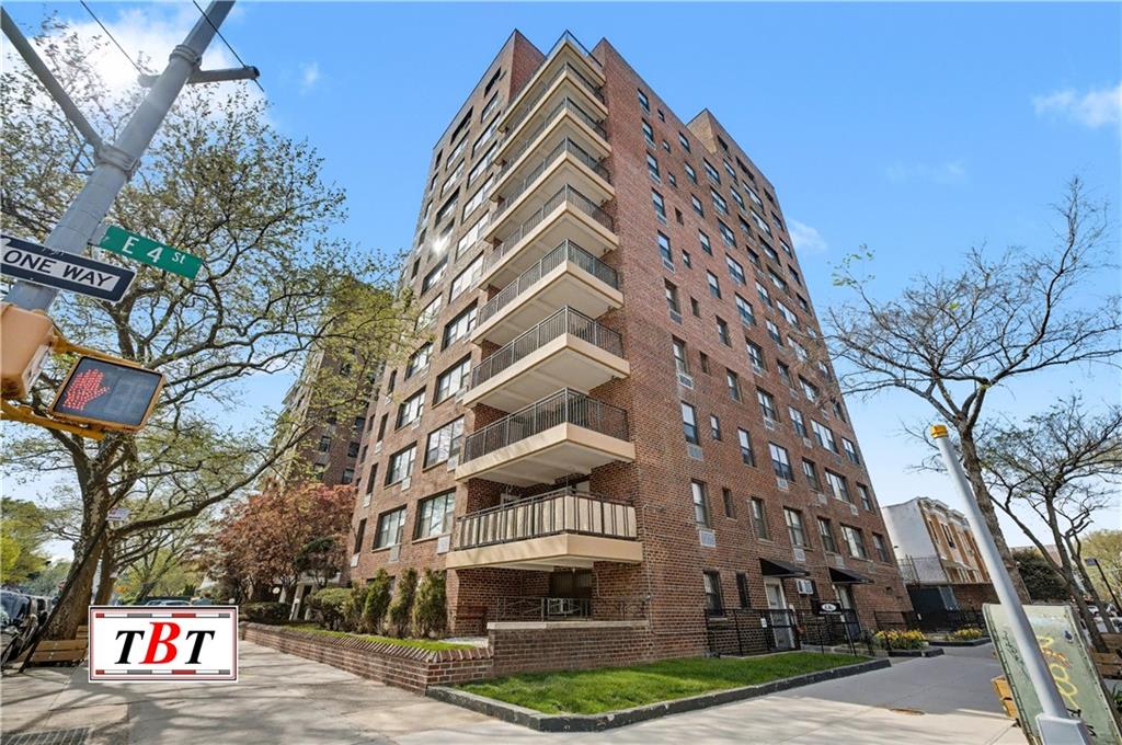 303 Beverley Road, Unit 10G Brooklyn, NY 11218 - Photo 15 of 36